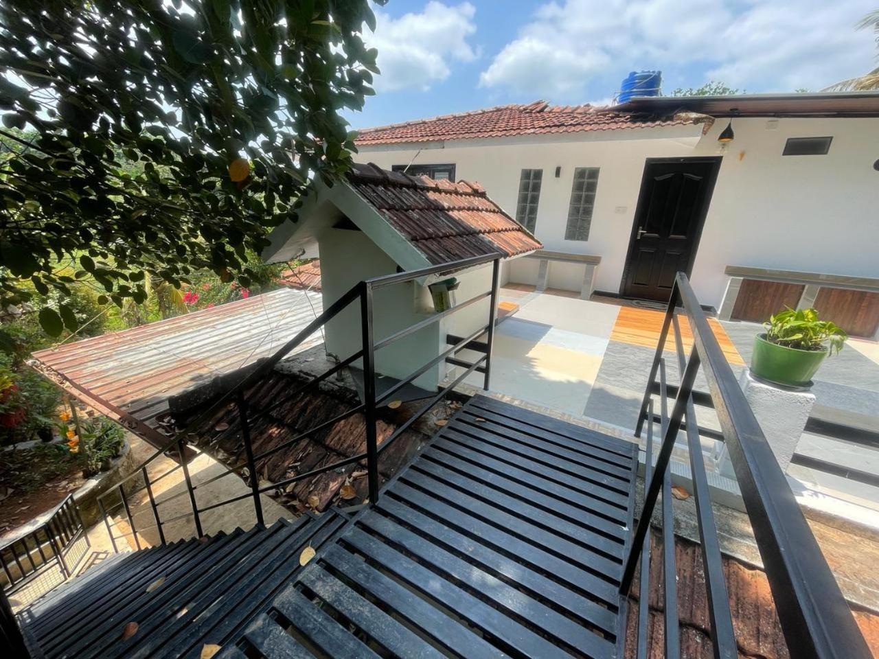 Tjmaryland Villa Pinangode Kültér fotó